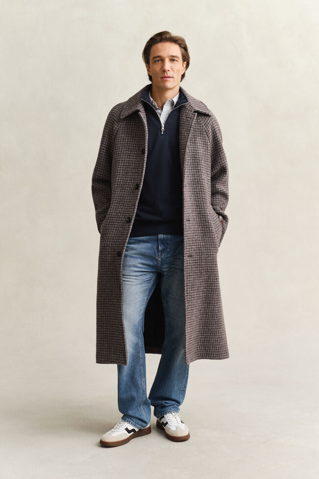 Shield Half-Zip Sweatshirt